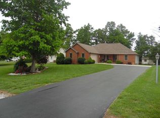 179 Brookstone Dr, Crossville, TN 38555