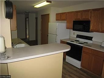 5th image of 1299 99th Ct NE