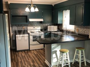 897 Old Walhalla Hwy, Seneca, SC 29672