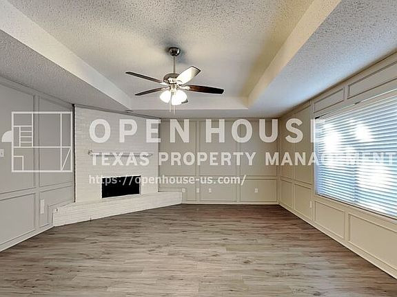 4th image of 5217 Hollow Bend Ln
