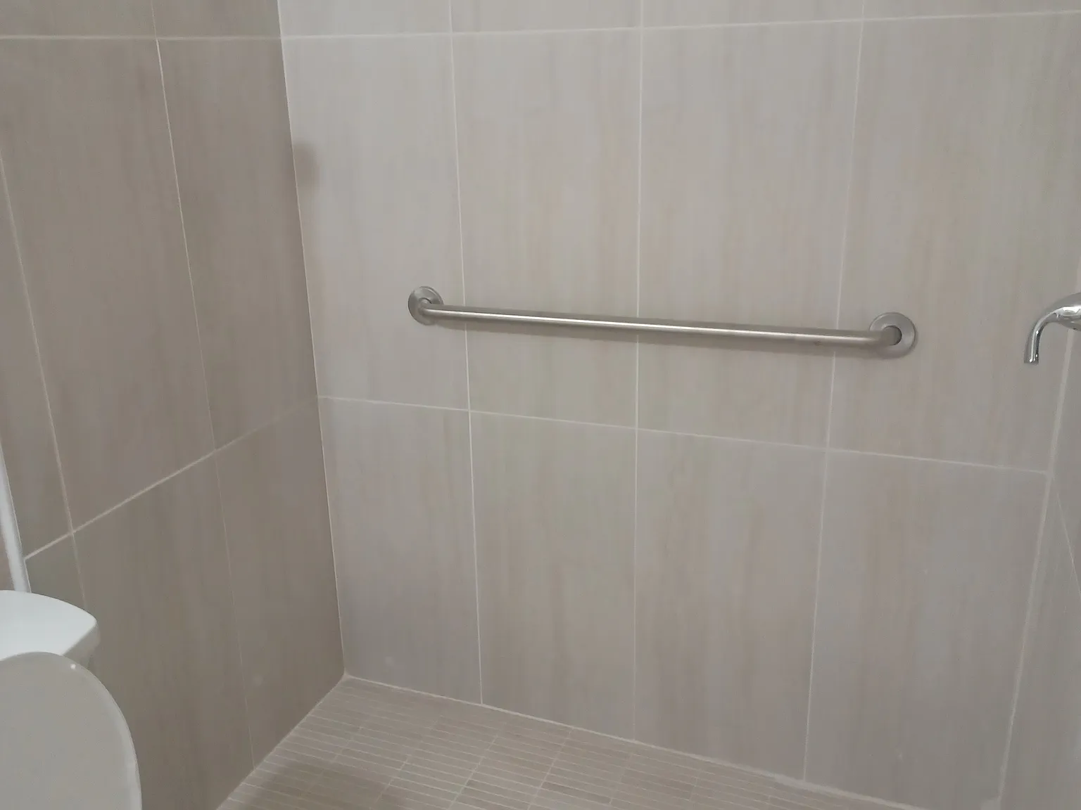 2764 Cranbrook Ave — Photo 4
