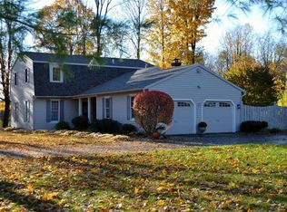 100 Coachmans Whip, Baldwinsville, NY 13027