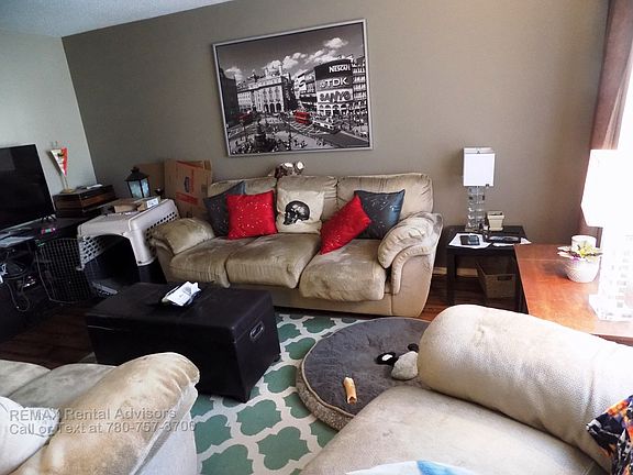 5th image of 22 Amberly Ct NW