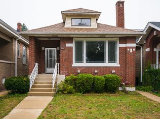 5346 W Berenice Ave, Chicago, IL 60641