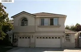 2500 Stanford Way photo 1