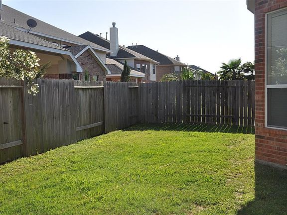 4th image of 26711 Wolfs Hill Ln