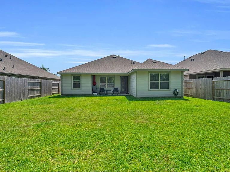 1413 Cantabria Ct — Photo 21