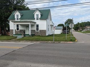 709 Highland Ave, Williamstown, WV 26187