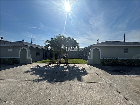 2nd image of 3331 SE 15th Pl #4