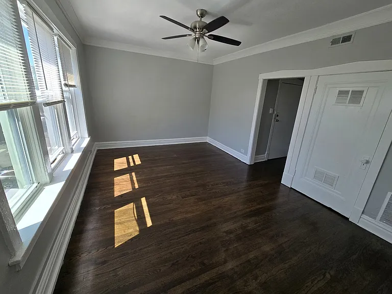 4753 N Monticello Ave #3A — Photo 10