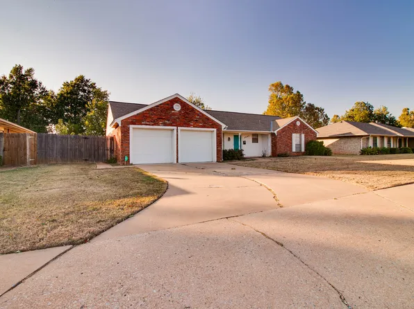 3805 Baird Dr, Edmond, OK 73013