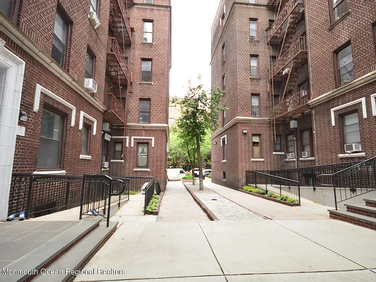 277 Harrison Ave — Photo 20