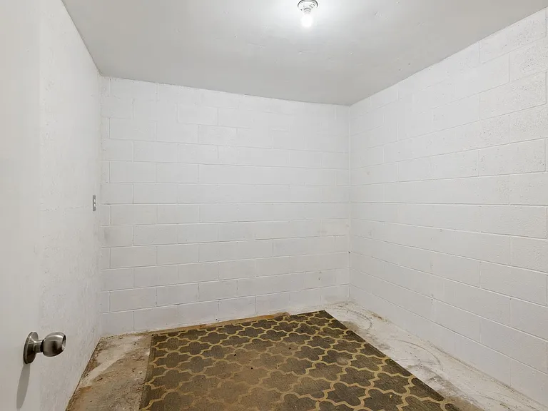 250 Morrison Canyon Ln — Photo 21