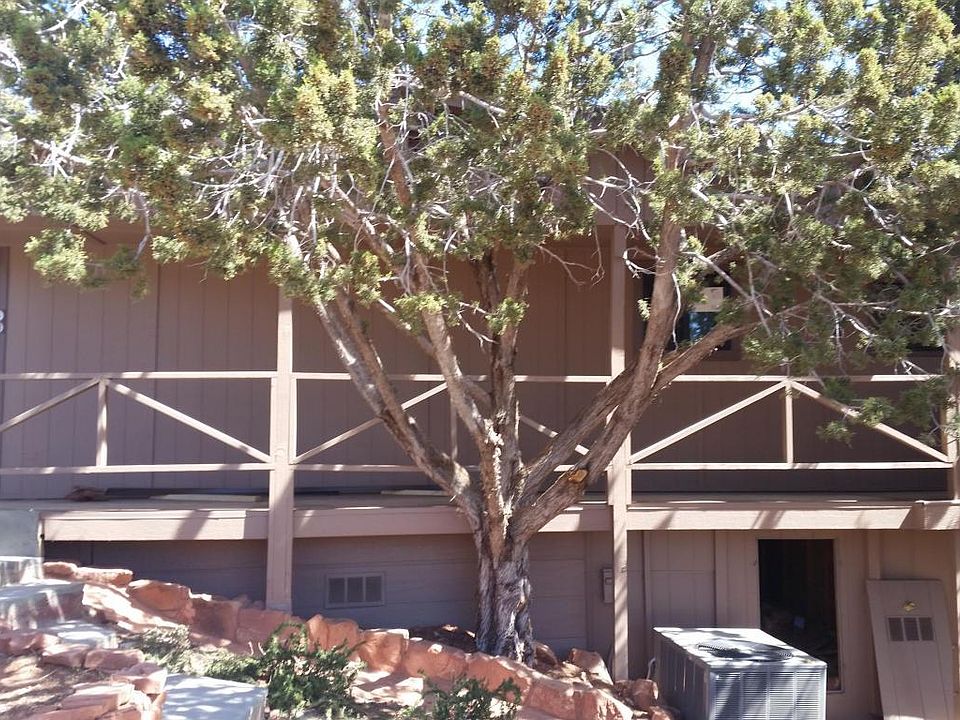 2nd image of 40 Bird Ln