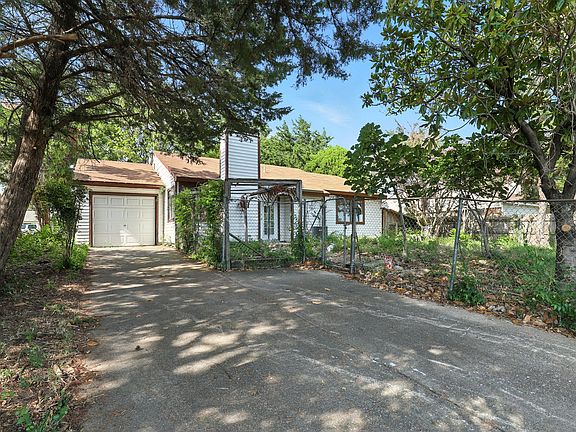 3rd image of 1214 High Mesa Dr