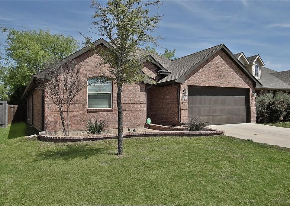 1st image of 9908 Fressia Ln