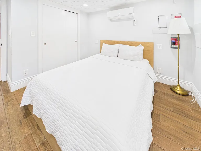 3 Jardine Pl #1F — Photo 7