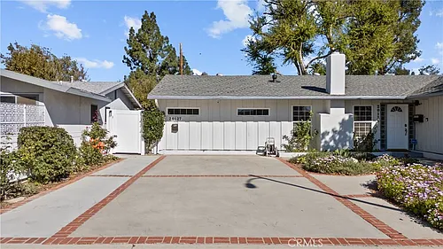 20127 Citronia St Photo 1