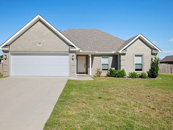 2nd image of 108 Delle Ln