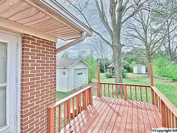 4th image of 210 Monte Vista Dr