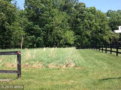 3rd image of 15300 Sunset Hill Ln