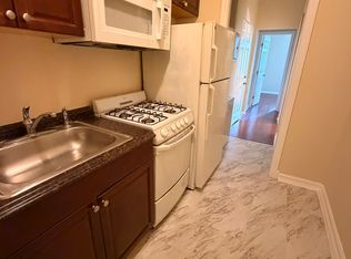 1106 Queen St NE APT 4, Washington, DC 20002