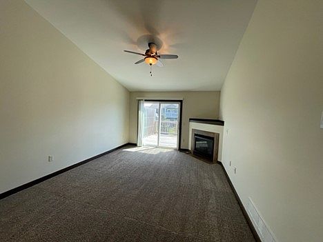 4th image of 1932 Southridge Ave #3