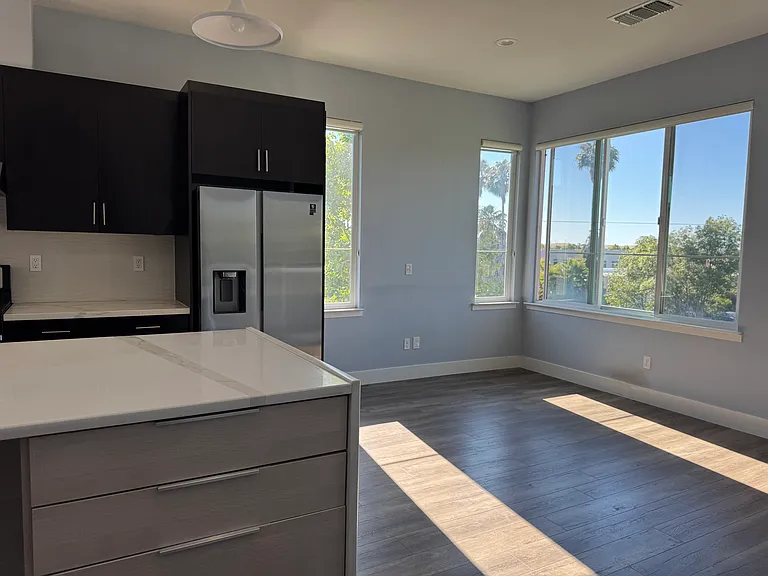 255 Odyssey Ln — Photo 7