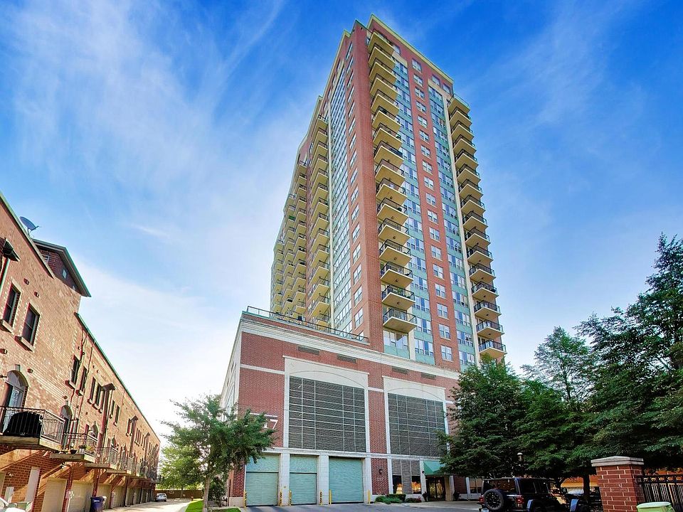 1st image of 1717 S Prairie Ave APT 1907