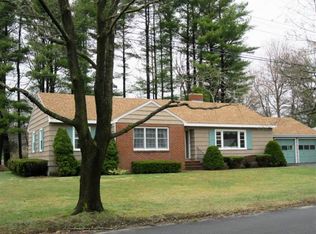 6 Autumn Ln, Portland, ME 04103