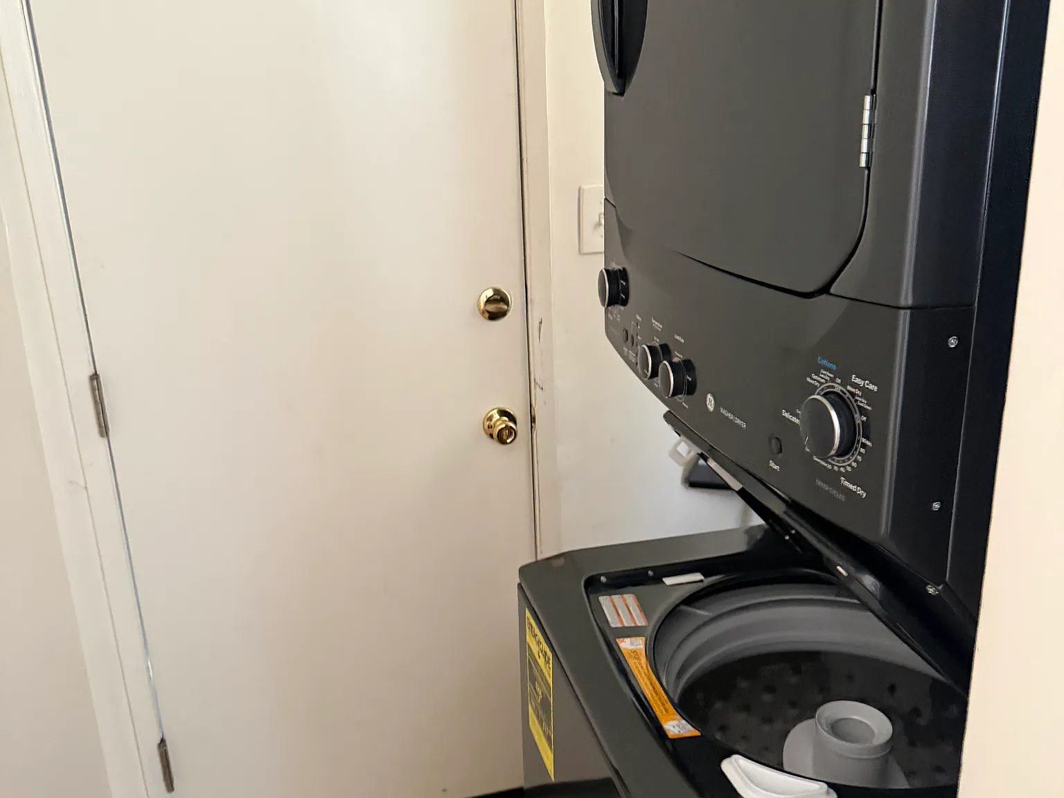 2 bed, 900 sqft, $2,695 — Photo 4