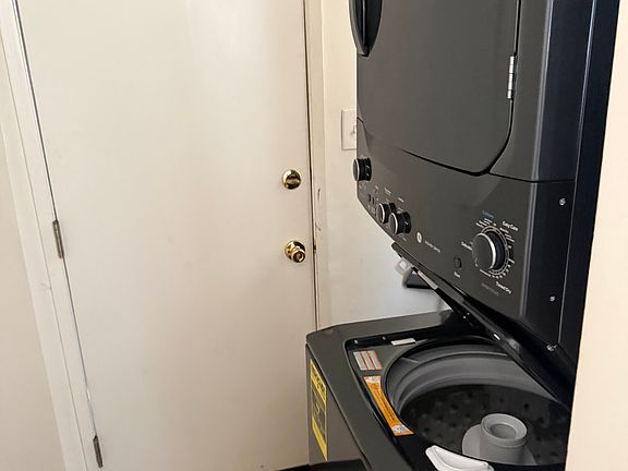 4th image of 7020 La Tijera Blvd #5