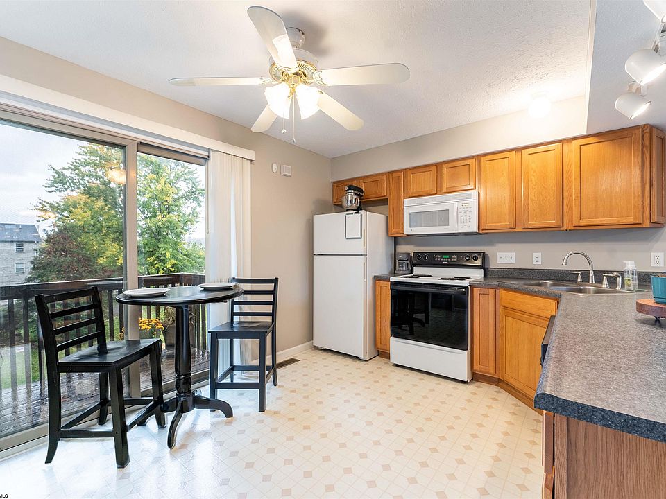 1080 Willowdale Rd, WV 26505 Zillow