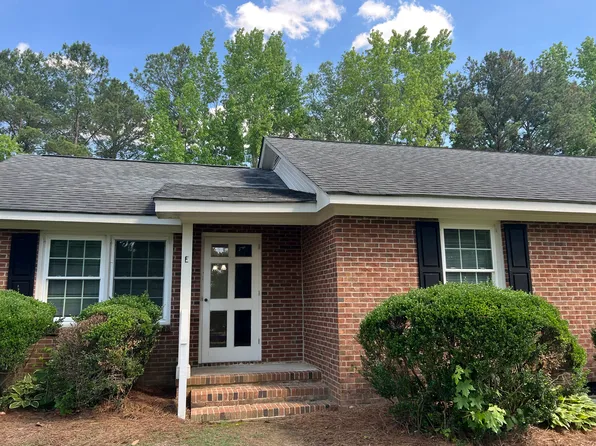 2507 Saint Christopher Cir SW APT E, Wilson, NC 27893