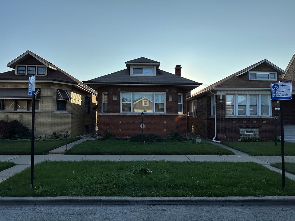 1st image of 10234 S Calumet Ave