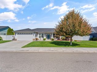 4415 Meadow View Dr, Pasco, WA 99301