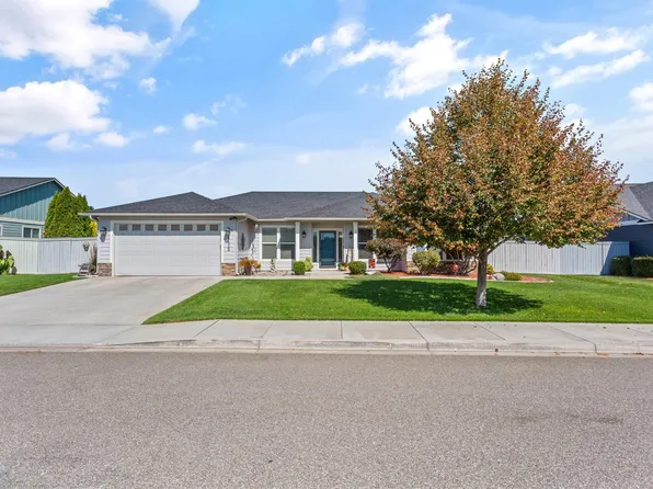 4415 Meadow View Dr, Pasco, WA 99301