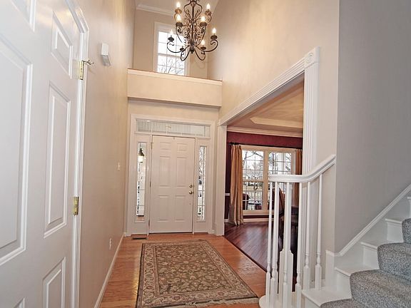 2nd image of 410 Hill Dr