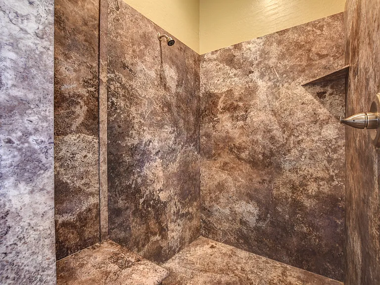 4844 N Salem Pl — Photo 13