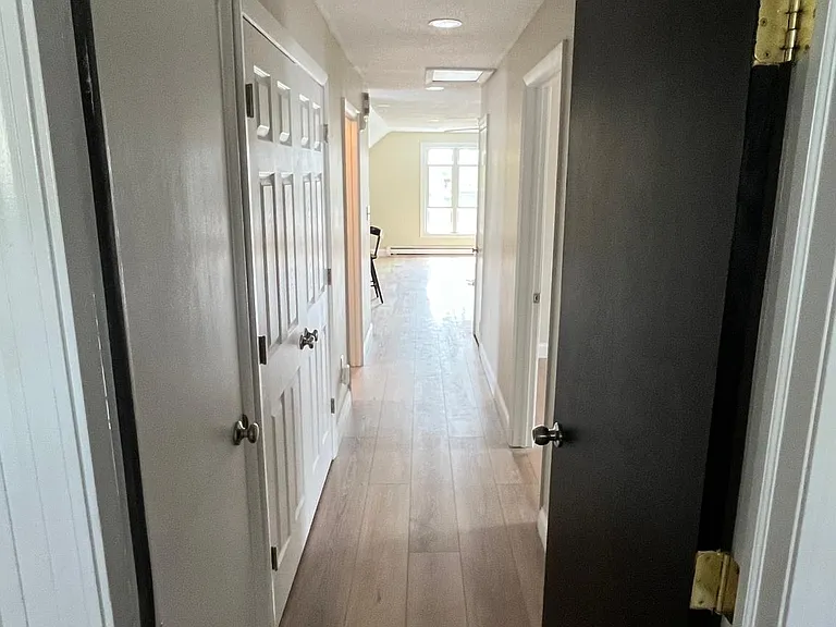 108 Stearns St #3 — Photo 10