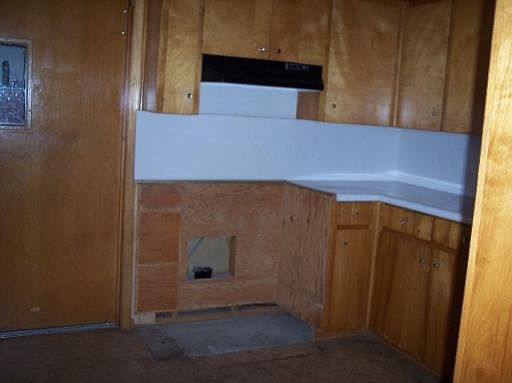 5th image of 4202 VALLEYFIELD DR
