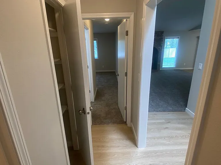 6926 N Old Fort Dr — Photo 21