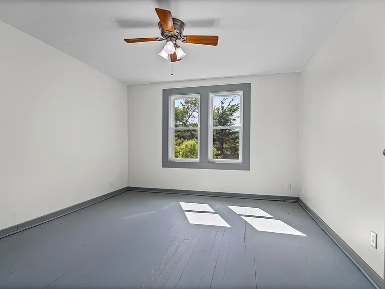 W14751 Mary Ln — Photo 10