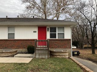 4809 NW Homestead Rd, Riverside, MO 64150