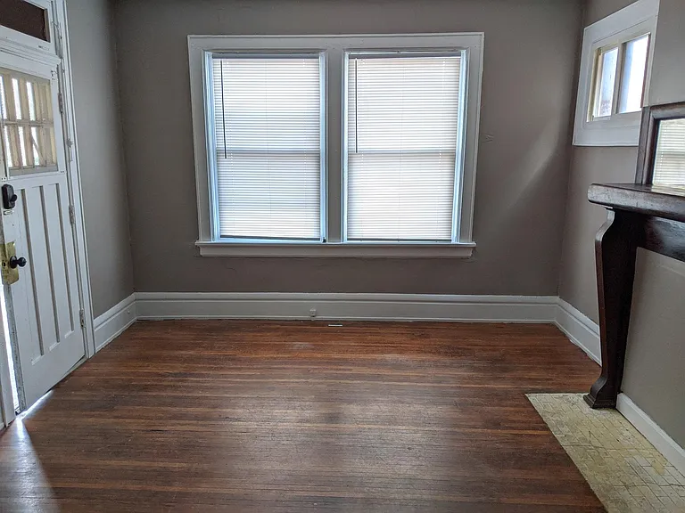 25 W Blake Ave — Photo 4