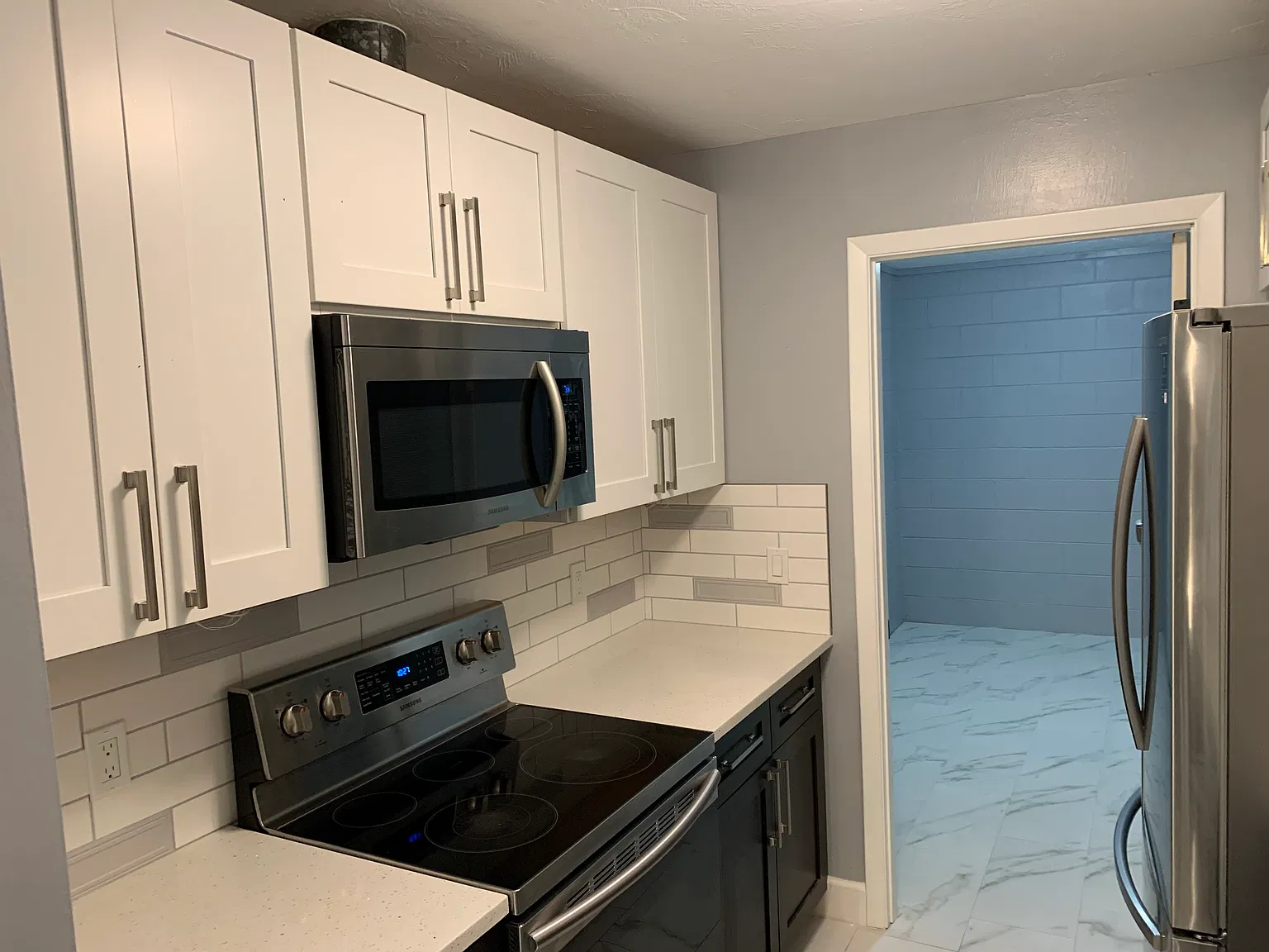 3 bed, 1435 sqft, $850 — Photo 2