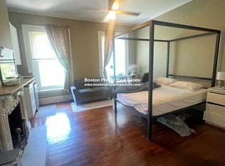 323 Beacon St #14, Boston, MA 02116