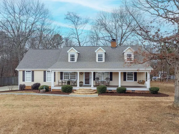 15 Madeira Dr, Franklinton, NC 27525