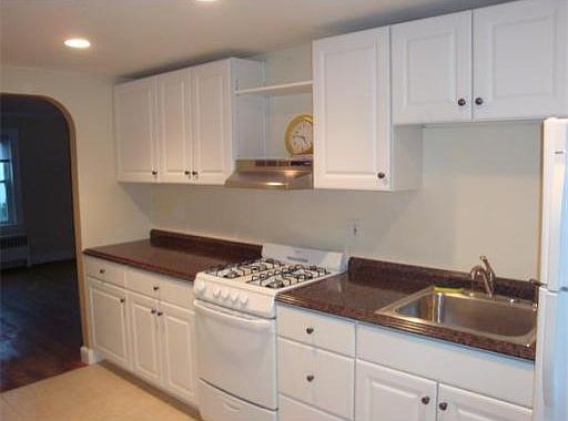 4th image of 14A Willow Ave #2
