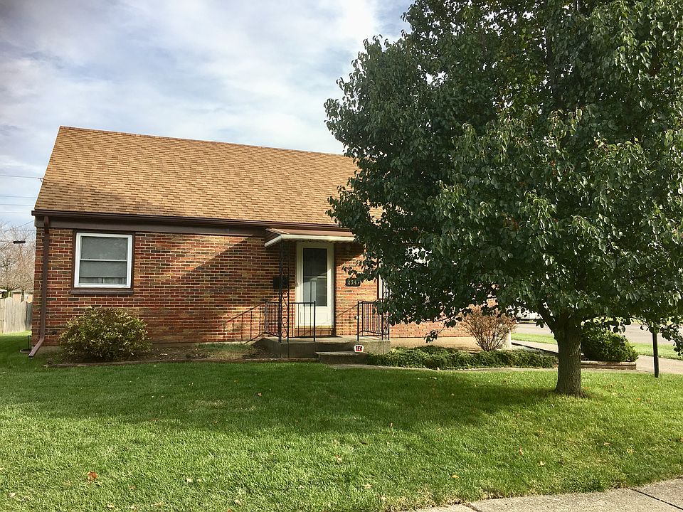 Short distance to school